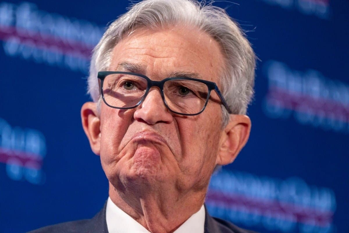 「そろそろ金利を下げてみようか…」